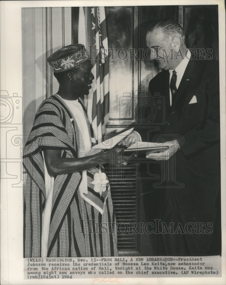 1964 Press Photo President Johnson meets Moussa Leo Keita at the White House