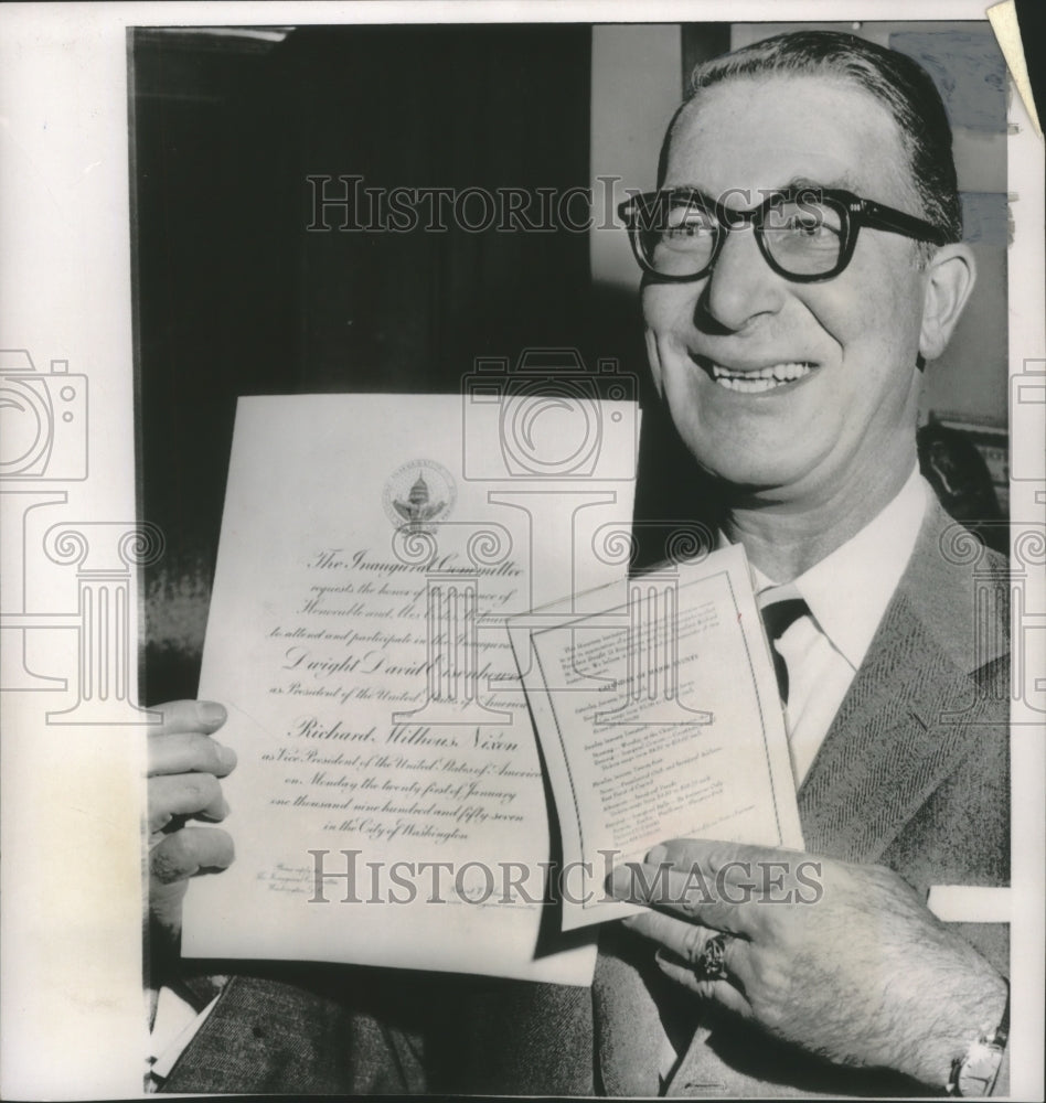 1957 Press Photo Senator Kefauver is happy to receive inauguration invitation- Historic Images