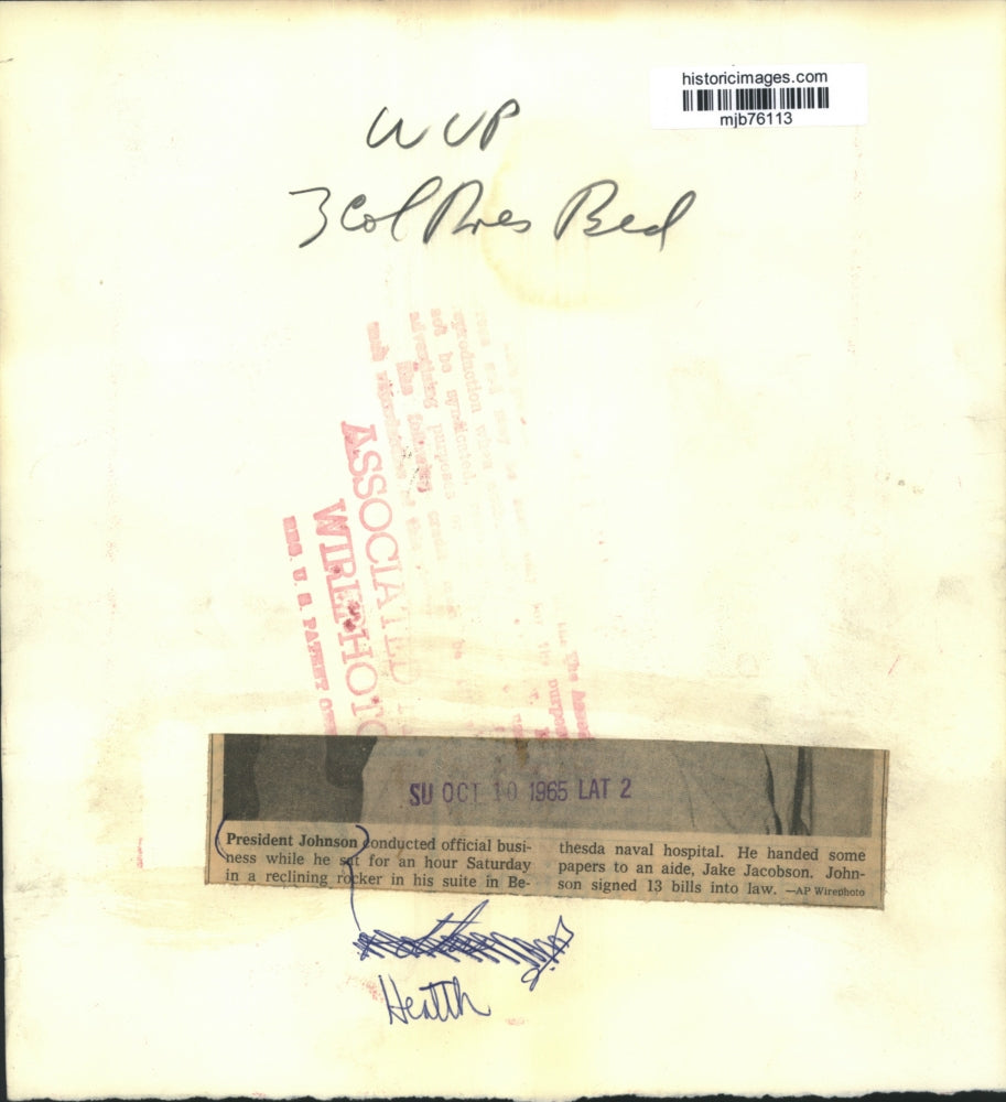 1965 Press Photo President Johnson and Jake Jacobson, at Bethesda Naval Hospital