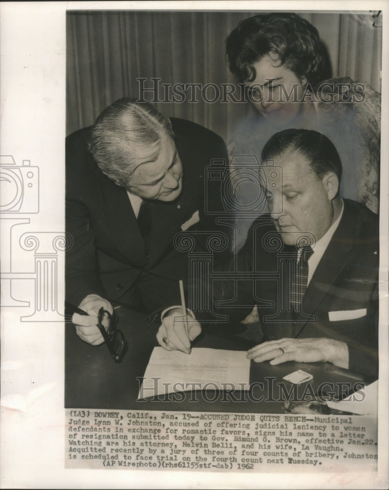 1962 Press Photo Judge Lynn W. Johnston, wife La Vaughn, Attorney Melvin Belli- Historic Images