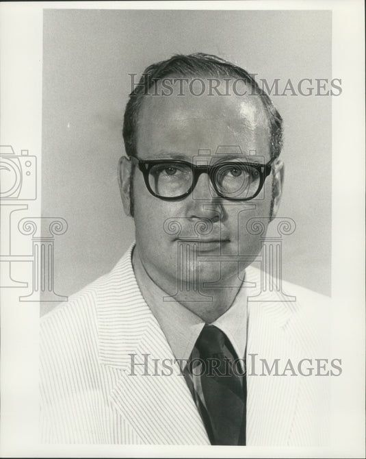 1972 Press Photo Tom Kammer, Chief News Cameraman - mjb76327