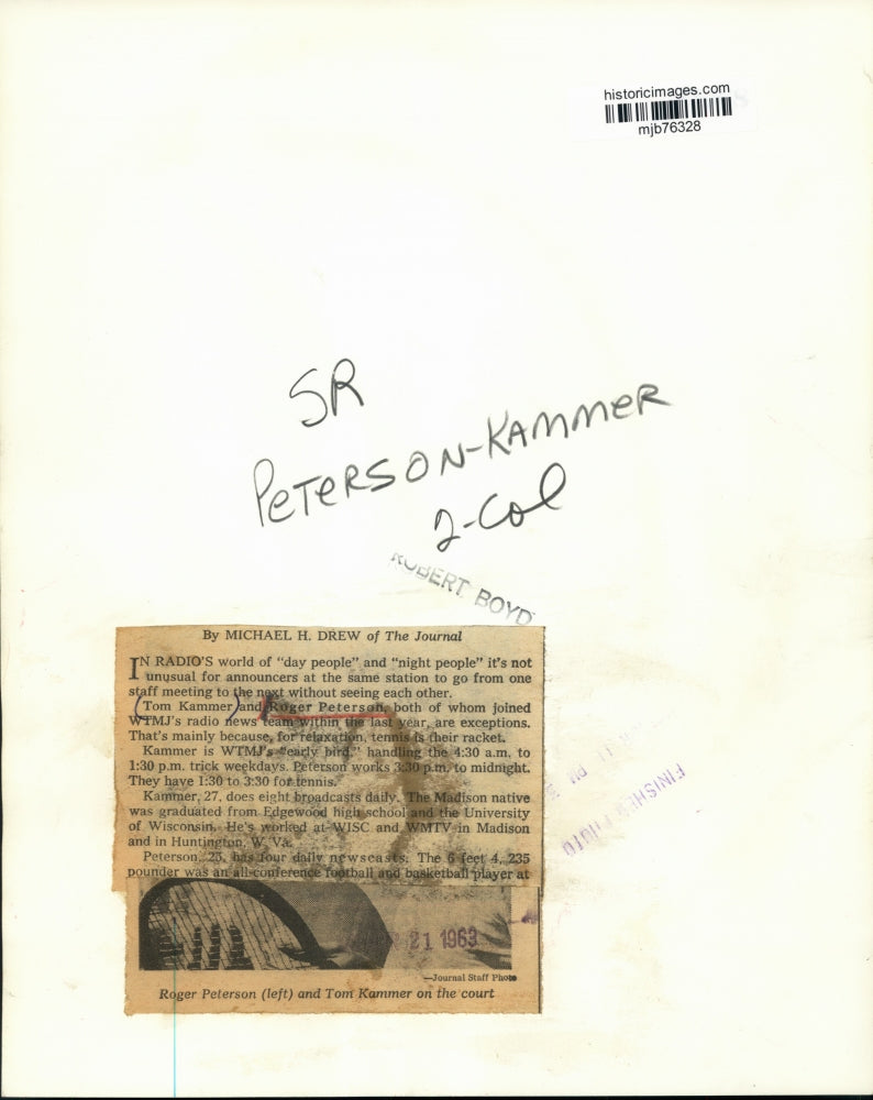 1963 Press Photo Tom Kammer and Roger Peterson, WTMJ's radio on tennis court