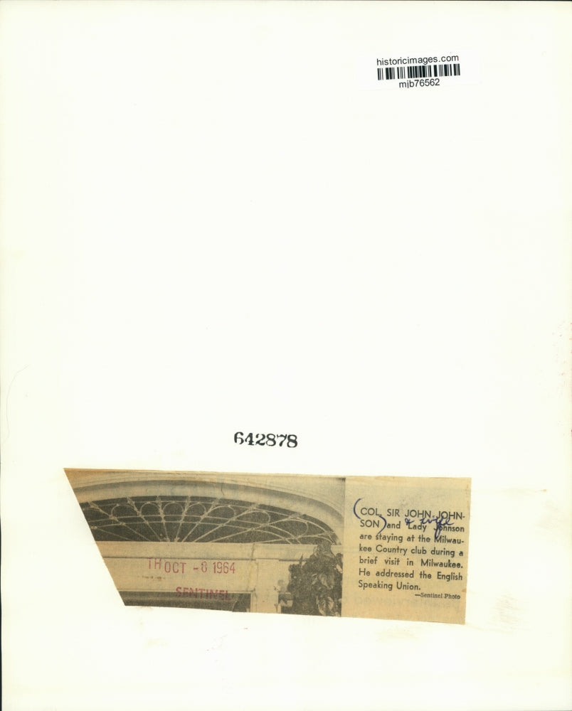 1964 Press Photo Colonel Sir John John Johnson and Lady Johnson visit Milwaukee