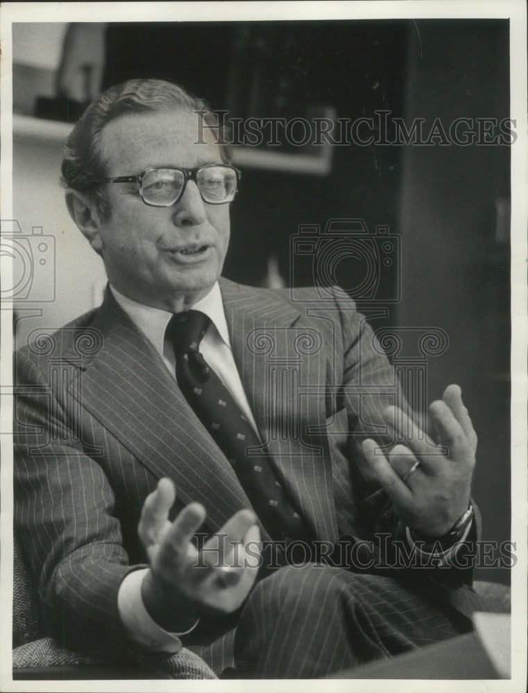 1974 Press Photo Max Karl, Milwaukee business and community leader - mjb76591