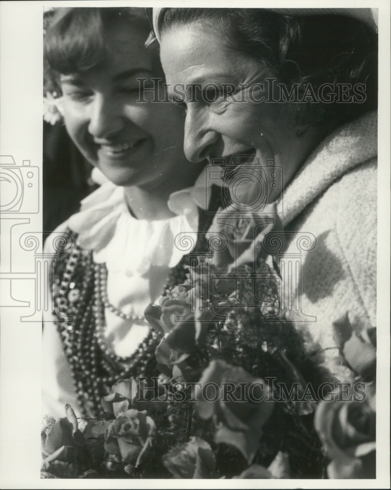 1964 Press Photo First Lady Mrs. Lyndon Johnson during a visit to Wisconsin