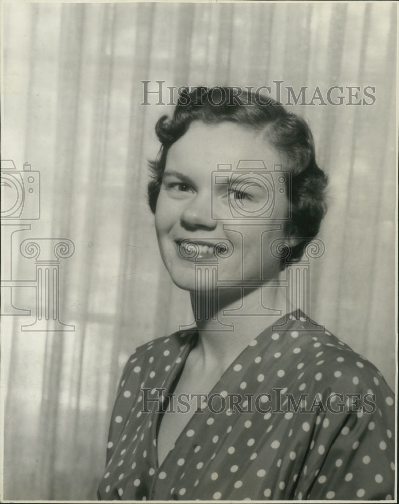 1957 Press Photo Nancy Johnson will wed Assemblyman Pommerening in Wauwatosa
