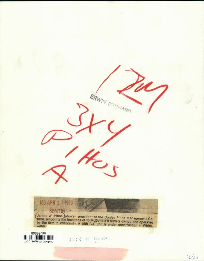 1975 Press Photo James W. Pihos, president of the Conley-Pihos Management Co.