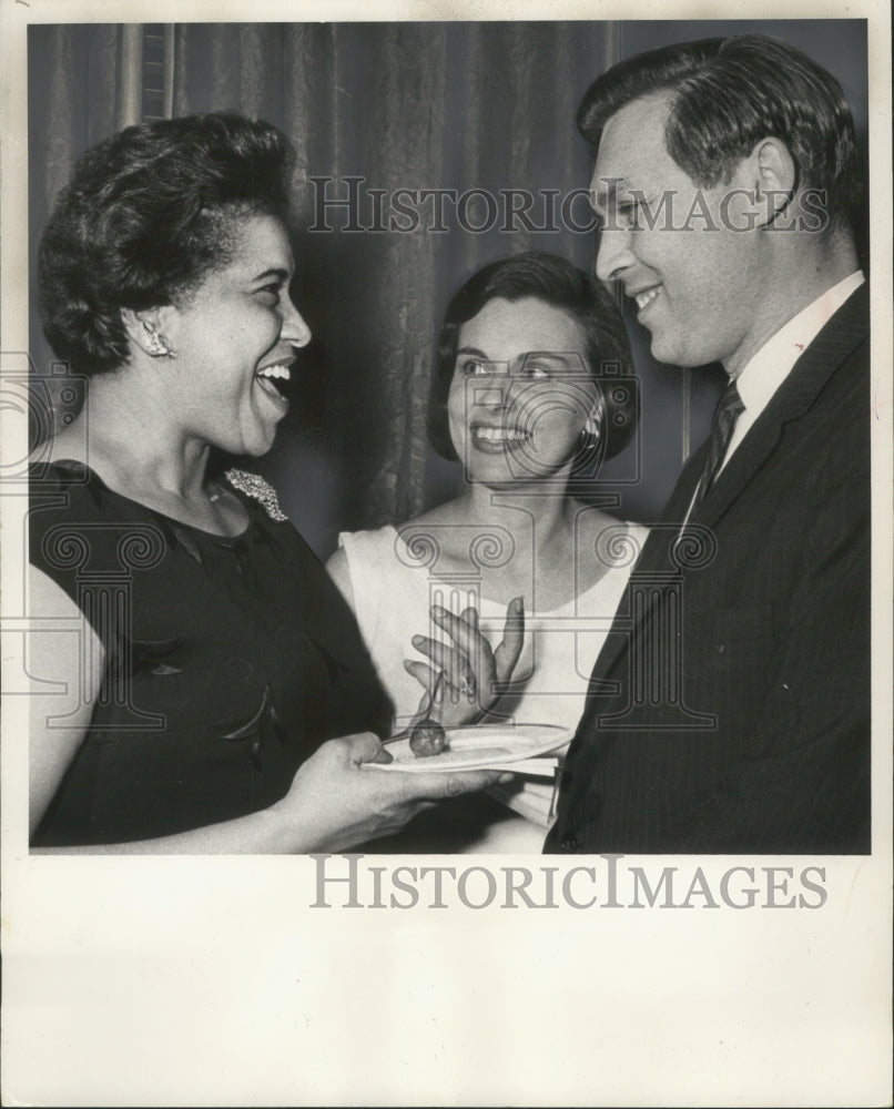 1964 Press Photo Wisconsin Representative Kastenmeier with wife and friend- Historic Images