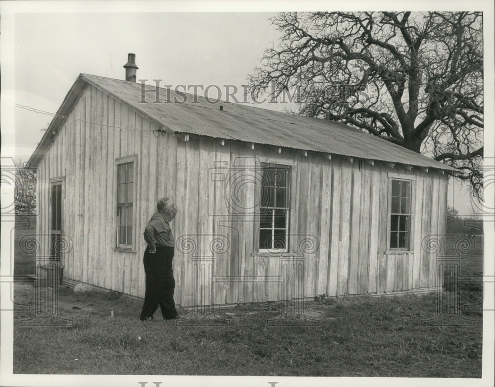 1964 Press Photo White 3-room frame house may be birthplace of President Johnson