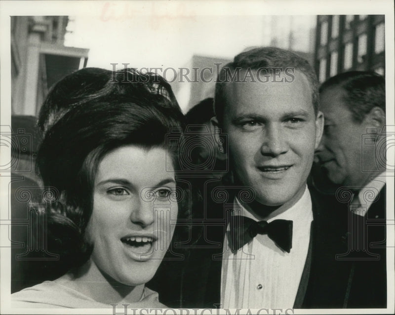 Load image into Gallery viewer, 1966 Press Photo Luci Johnson attends Milwaukee party - mjb77381
