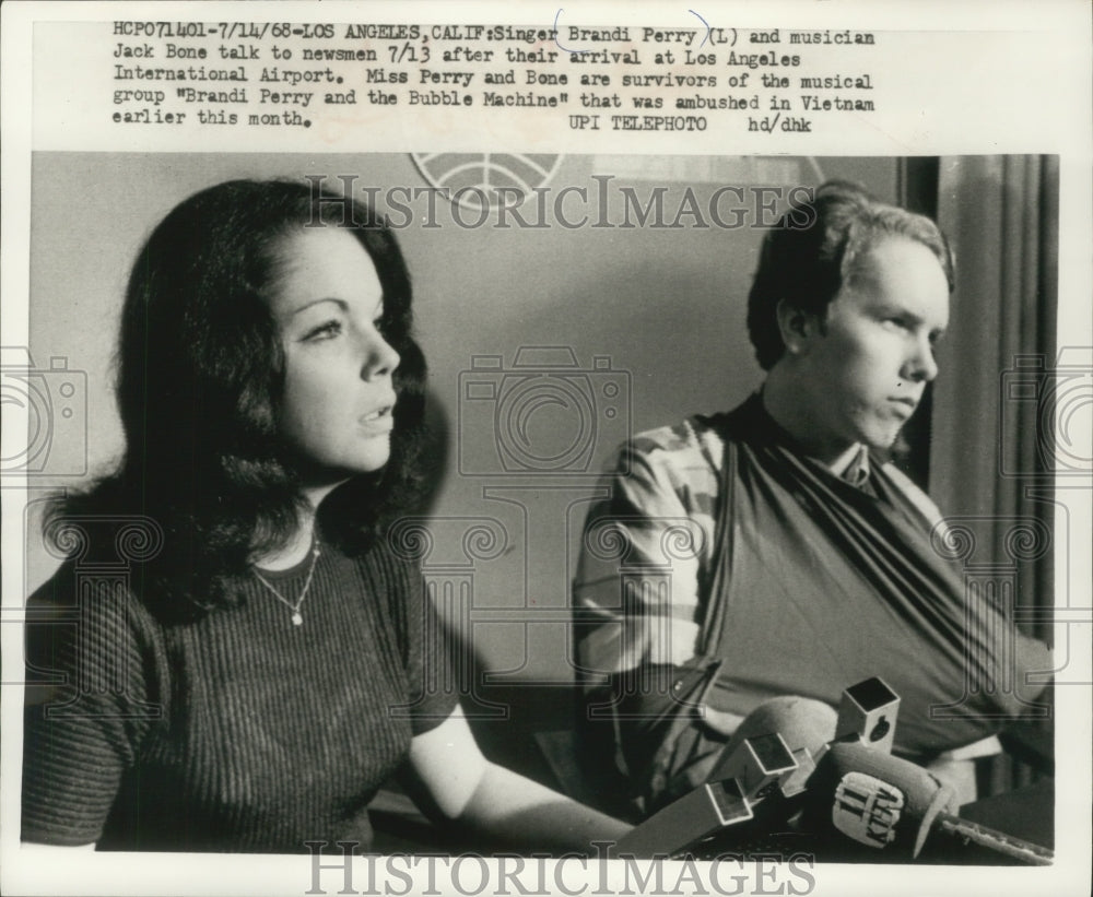 1968 Press Photo Singer Brandi Perry and musician Jack Bone - mjb77405- Historic Images