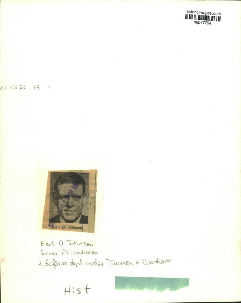 Load image into Gallery viewer, 1969 Press Photo Earl D. Johnson, former Milwaukeean in Defense Department
