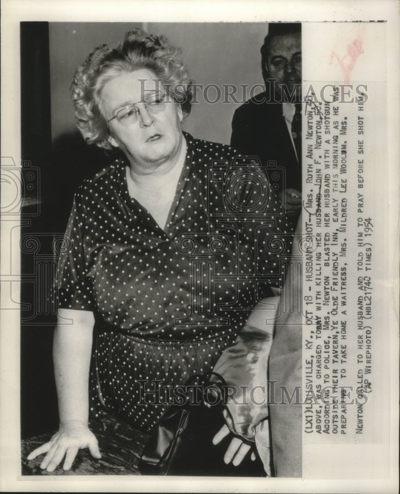 1954 Press Photo Mrs. Ruth Ann Newton, shown in court, Louisville, Kentucky