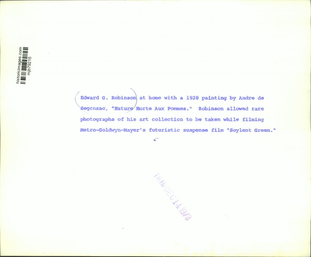 1973 Press Photo Edward Robinson & Painting, Nature Morte Aux Pommes, at home