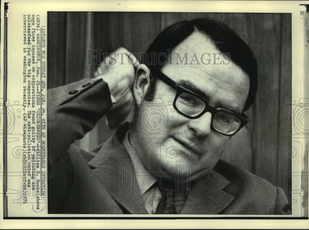 1971 Press Photo William Ruckelshaus says fines to corporations are chickenfeed