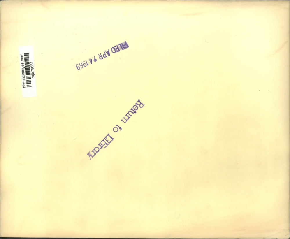 1969 Press Photo Secretary of State Rogers poses with media executives in NY