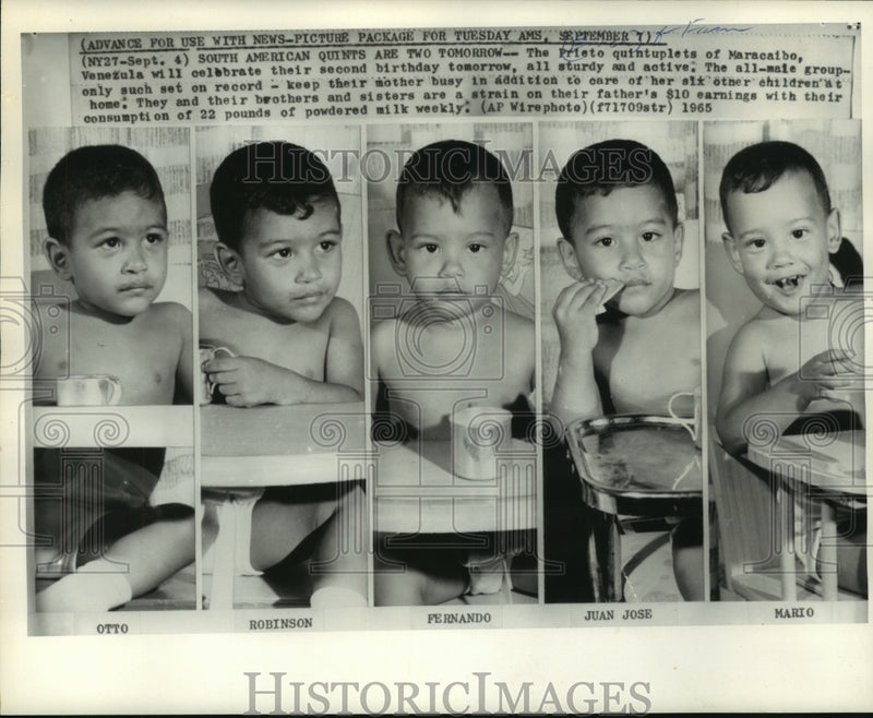 Load image into Gallery viewer, 1965 Press Photo Prieto quintuplets of Venezuela are two years old - mjb79670
