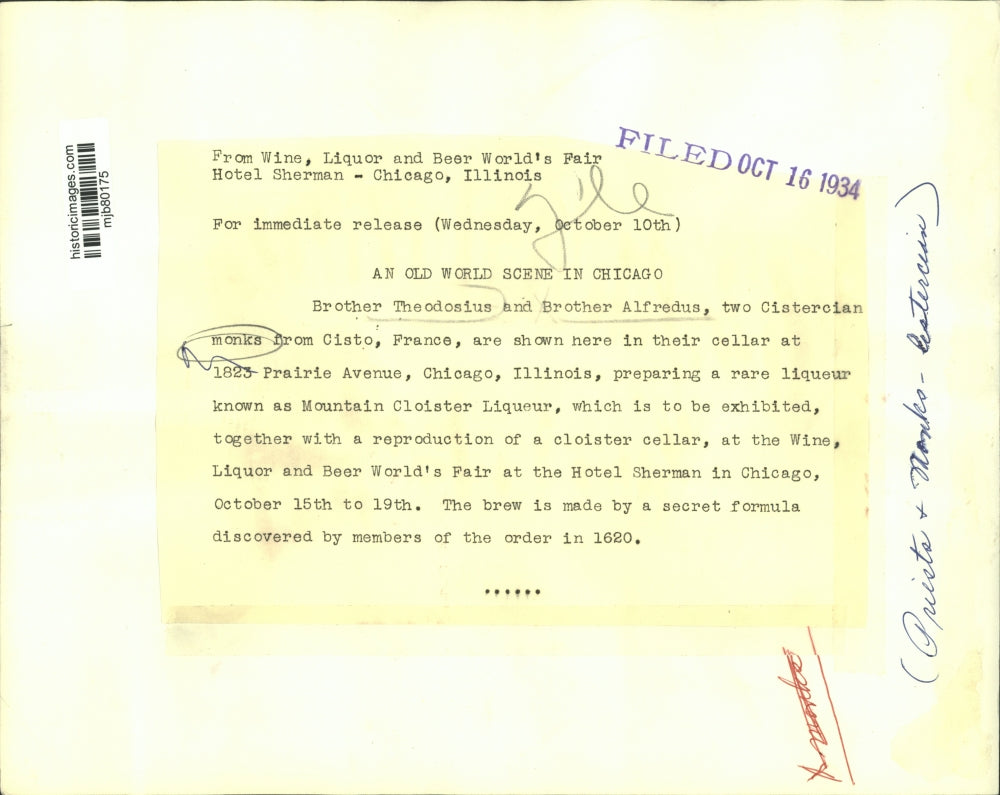 1934 Press Photo Cistercian Monks prepare liqueur in Chicago, Illinois cellar