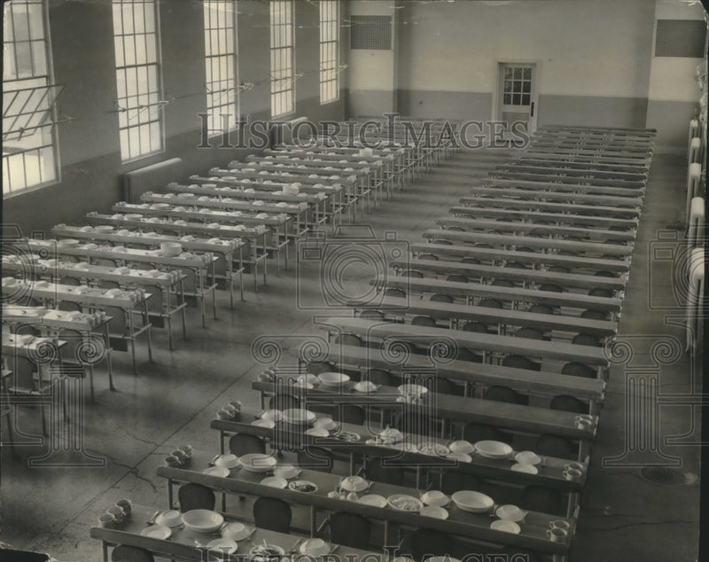 Load image into Gallery viewer, 1945 Press Photo House of Correction dining room - mjb81294
