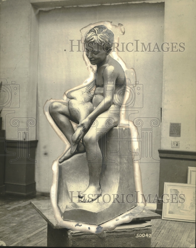 1926 Press Photo Girolamo Piccoli&#39;s Work Wins Art Institute&#39;s Best Sculpture, WI- Historic Images