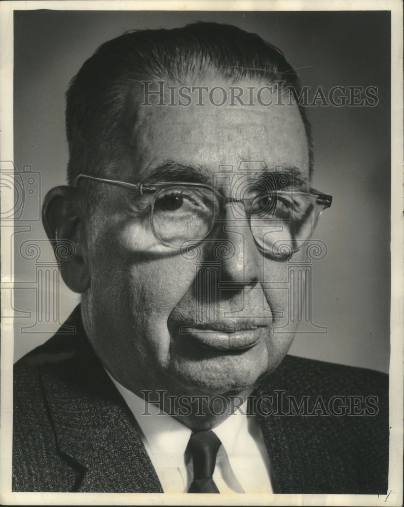 1961 Press Photo Portrait of Dean Jeremiah L. O&#39;Sullivan of Marquette University- Historic Images