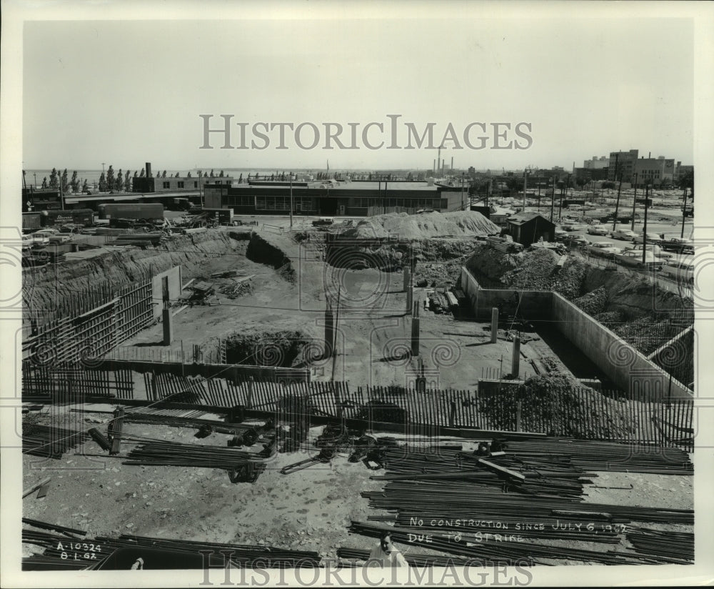 1962 Press Photo Construction of Juneau Square - mjb83725- Historic Images