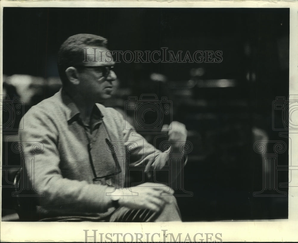 1966 Press Photo Cody Kalus, director, United States- Historic Images