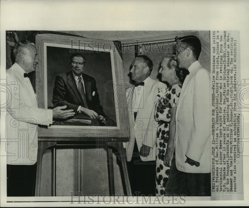 1958 Press Photo Senator William E Jenner receives portrait at retirement dinner- Historic Images