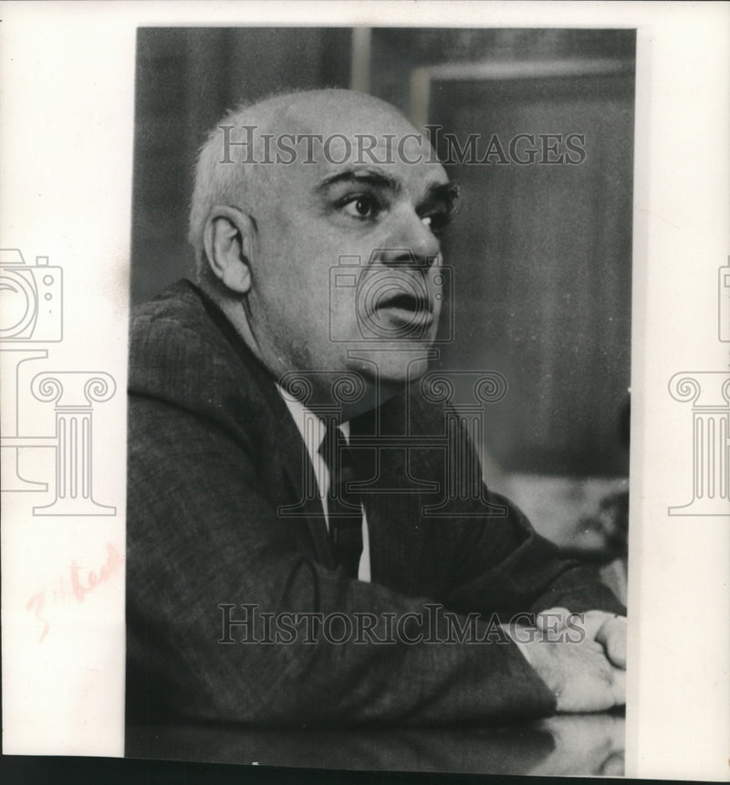 Load image into Gallery viewer, 1961 Press Photo Phillip Nash to be at hearing Monday in Washington - mjb85353
