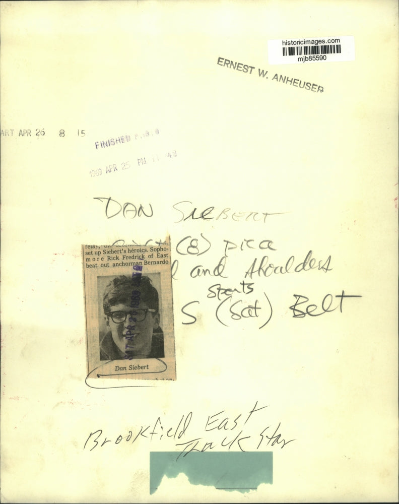 1969 Press Photo Dan Siebert, Brookfield East Track Star - mjb85590