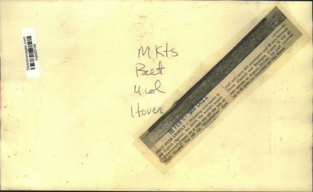 1968 Press Photo Hovercraft "Mountbatten" travels between England and France