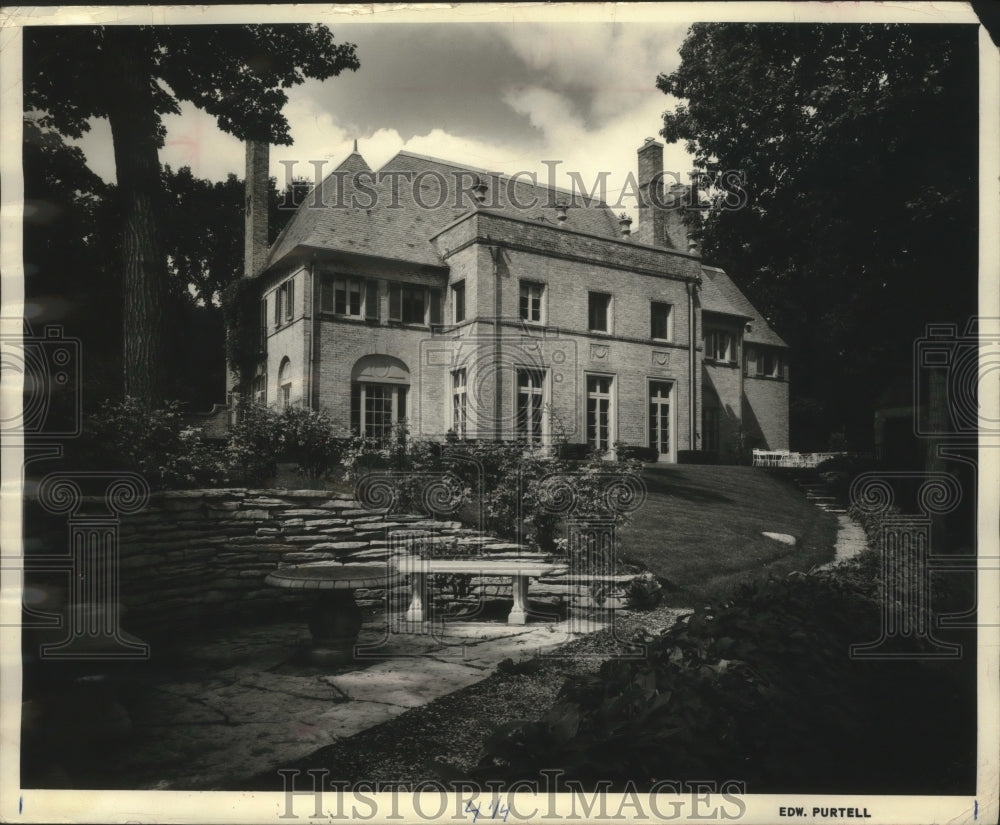 1965 Press Photo French provincial home sold to Mr. &amp; Mrs. Frank H. Roby
