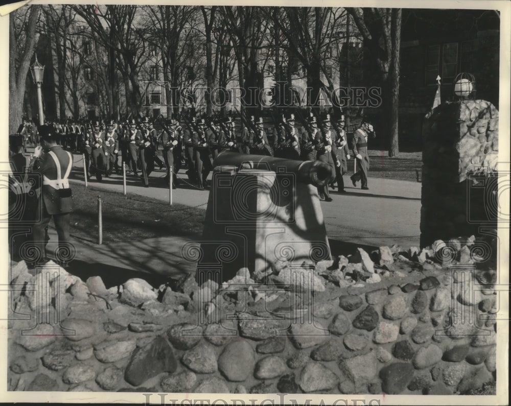 1963 Press Photo St. John&#39;s Military Academy Cadets at first dress parade- Historic Images