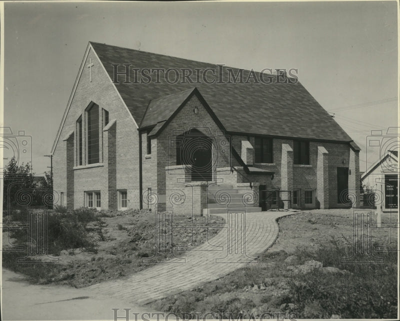 Load image into Gallery viewer, 1939 Press Photo St. Peter's Lutheran church - mjb88228
