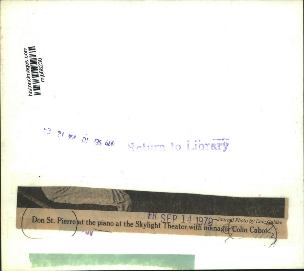 1979 Press Photo Don St. Pierre at piano and Colin Cabot at Skylight Theater