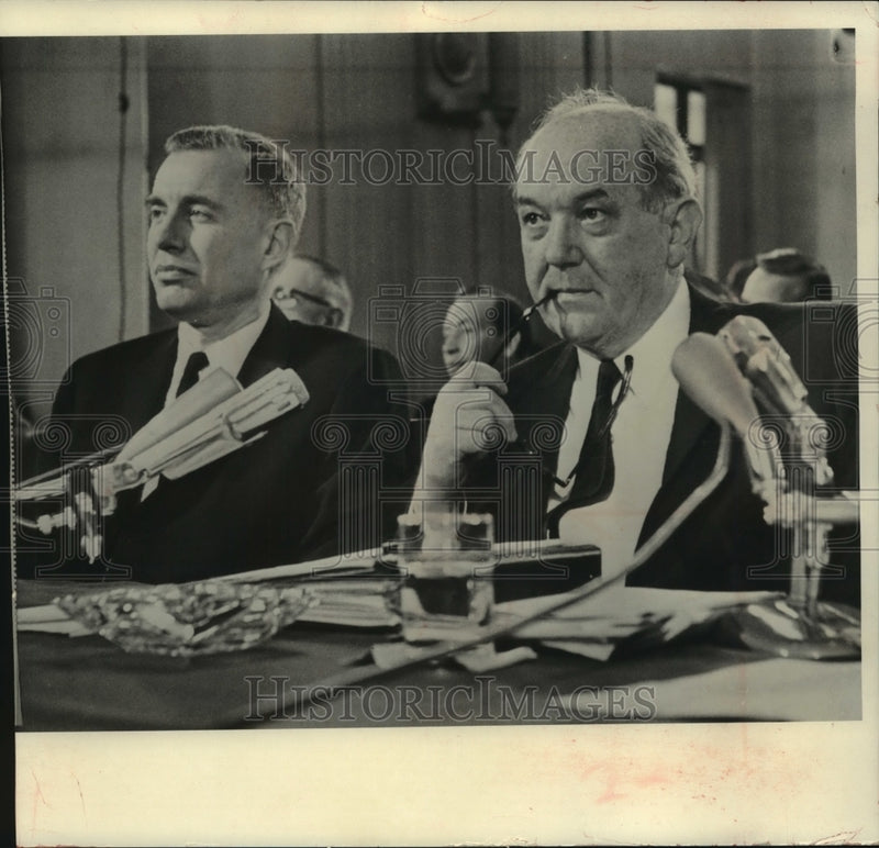 Load image into Gallery viewer, 1966 Press Photo Dean Rusk testifying on foreign aid bill., - mjb89401

