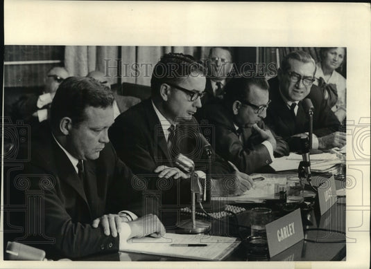 1966 Press Photo Democratic nomination candidates questioned by Milwaukee Press.- Historic Images