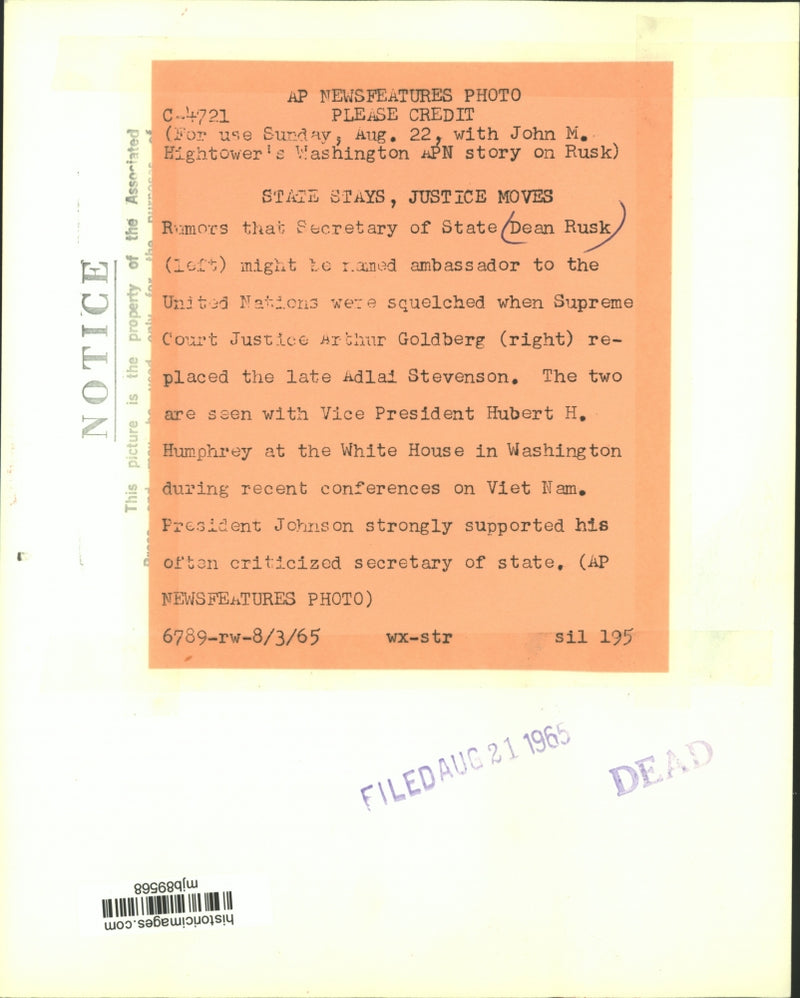 Load image into Gallery viewer, 1965 Press Photo Dean Rusk, Arthur Goldberg, And Hubert Humphry At White House
