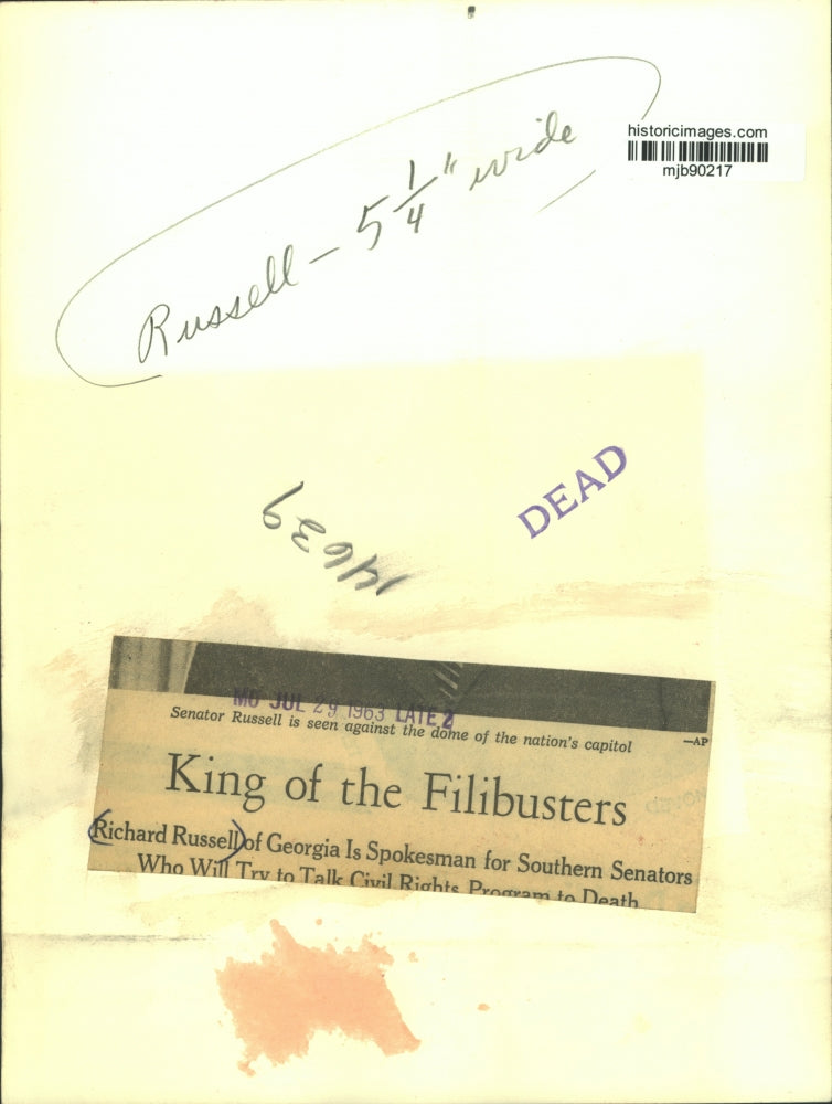 1963 Press Photo Senator Richard Russell of Georgia against dome of the capitol