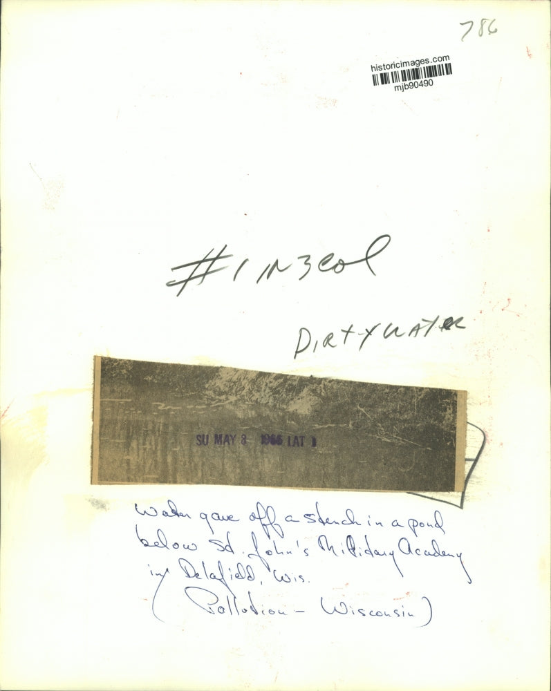 1968 Press Photo Polluted pond below St. John's Military Academy, Delafield, WI