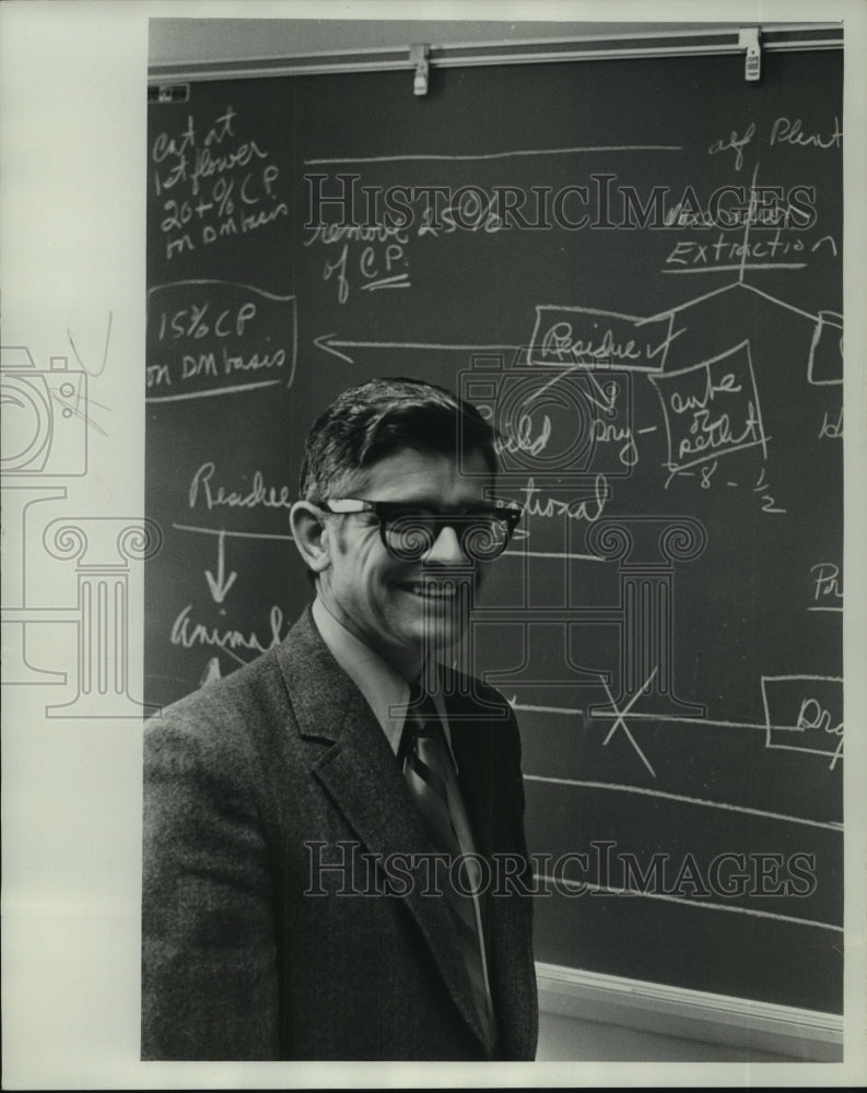 1973 Press Photo Neal Jorgensen, UW Professor of Dairy Science - mjb90578