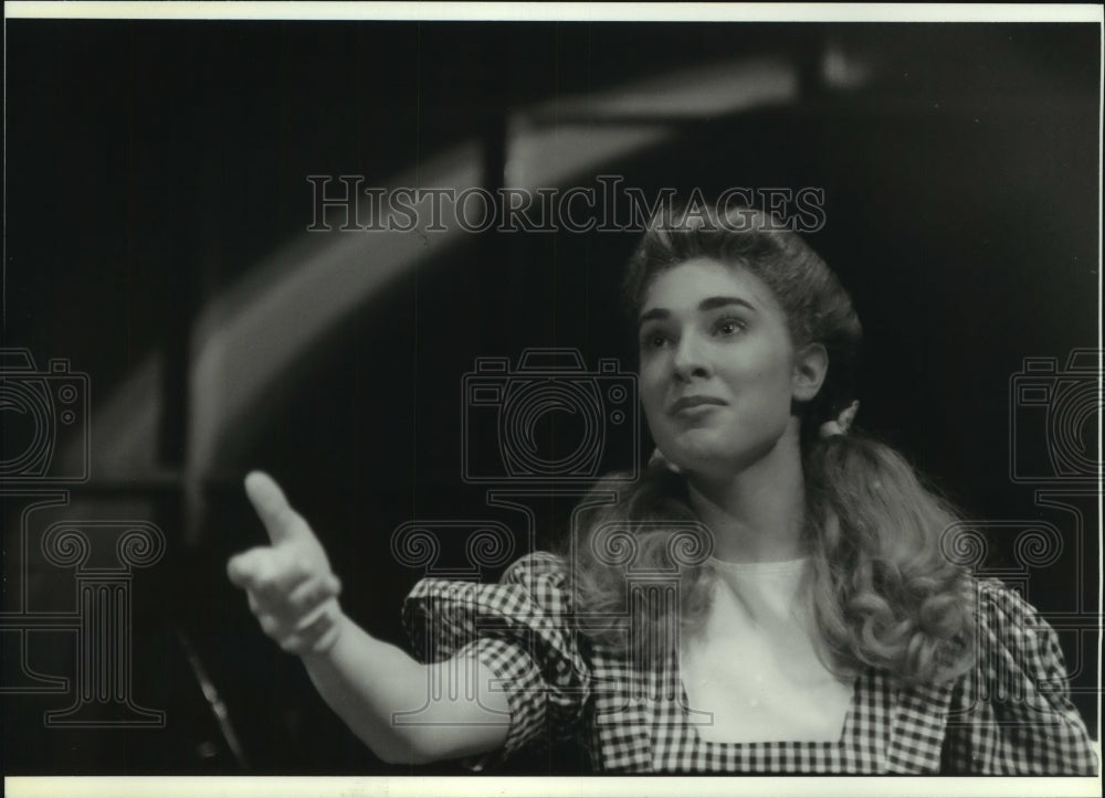 1993 Press Photo Jodi Ann Schwalbach made her debut with Milwaukee Symphony- Historic Images