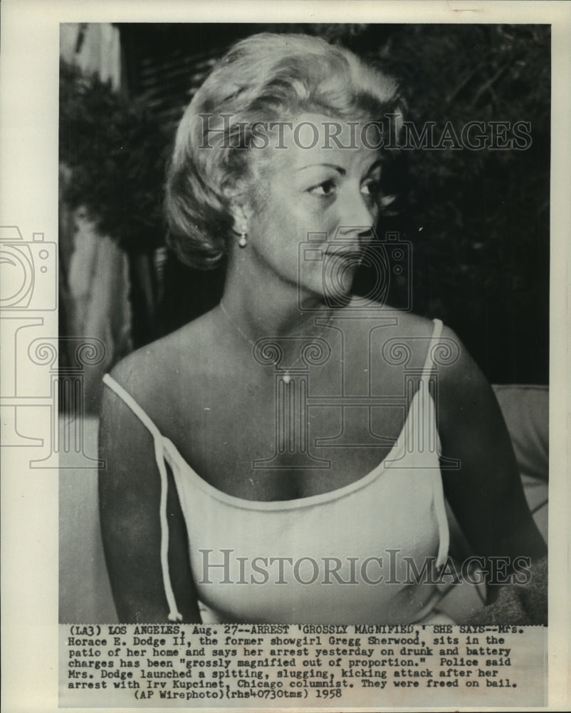1958 Press Photo Mrs. Horace Dodge at her home in Los Angeles after arrest- Historic Images