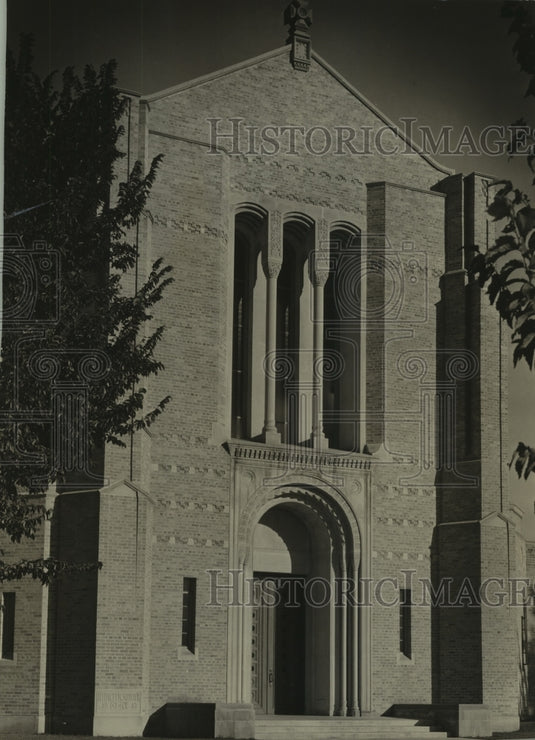 1942 Press Photo New St. John de Nepomuc Church to be dedicated by Archbishop- Historic Images