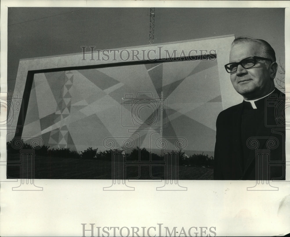 1970 Press Photo Msgr. Ralph Schmit beside new archdiocesan communication center