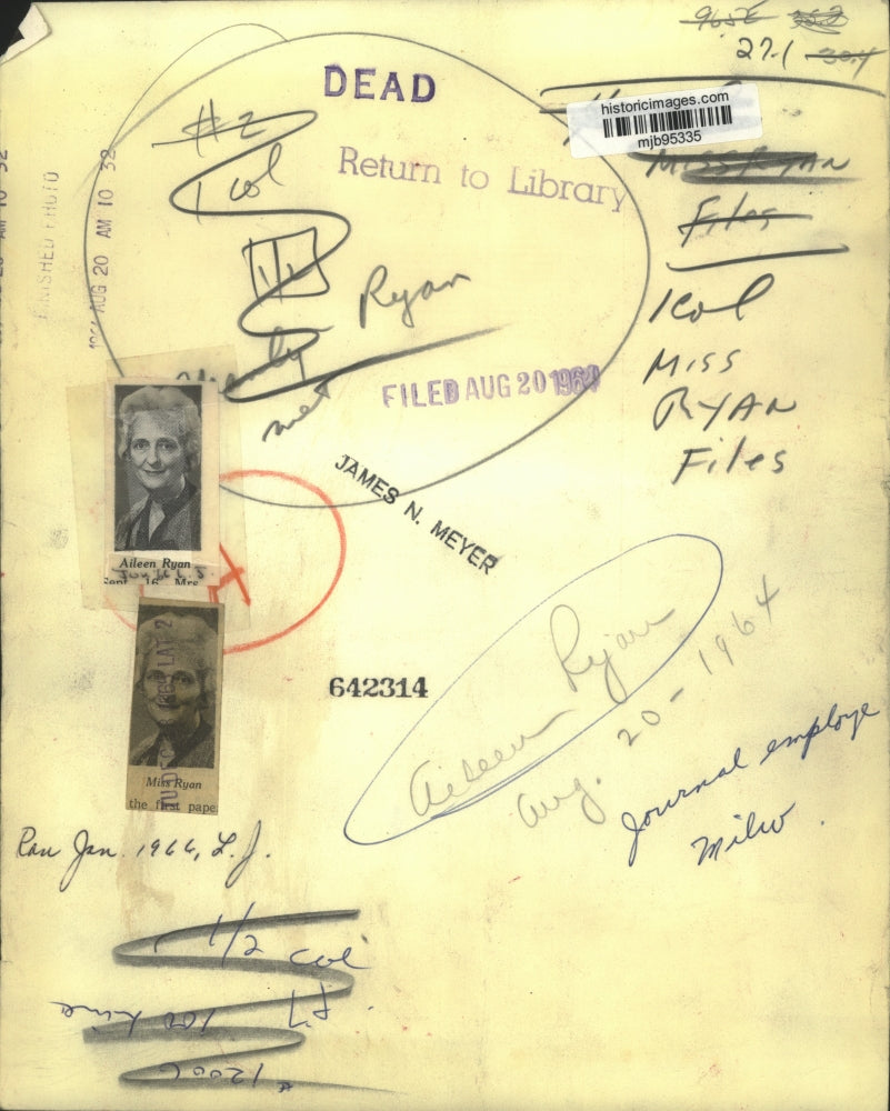 1964 Press Photo Milwaukee Journal employee Aileen Ryan - mjb95335