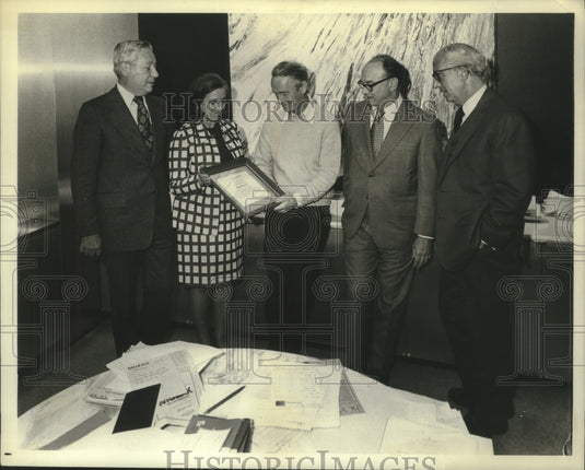 1974 Press Photo Bent Fabricius-Bjere is awarded Distinguished Composer Award- Historic Images