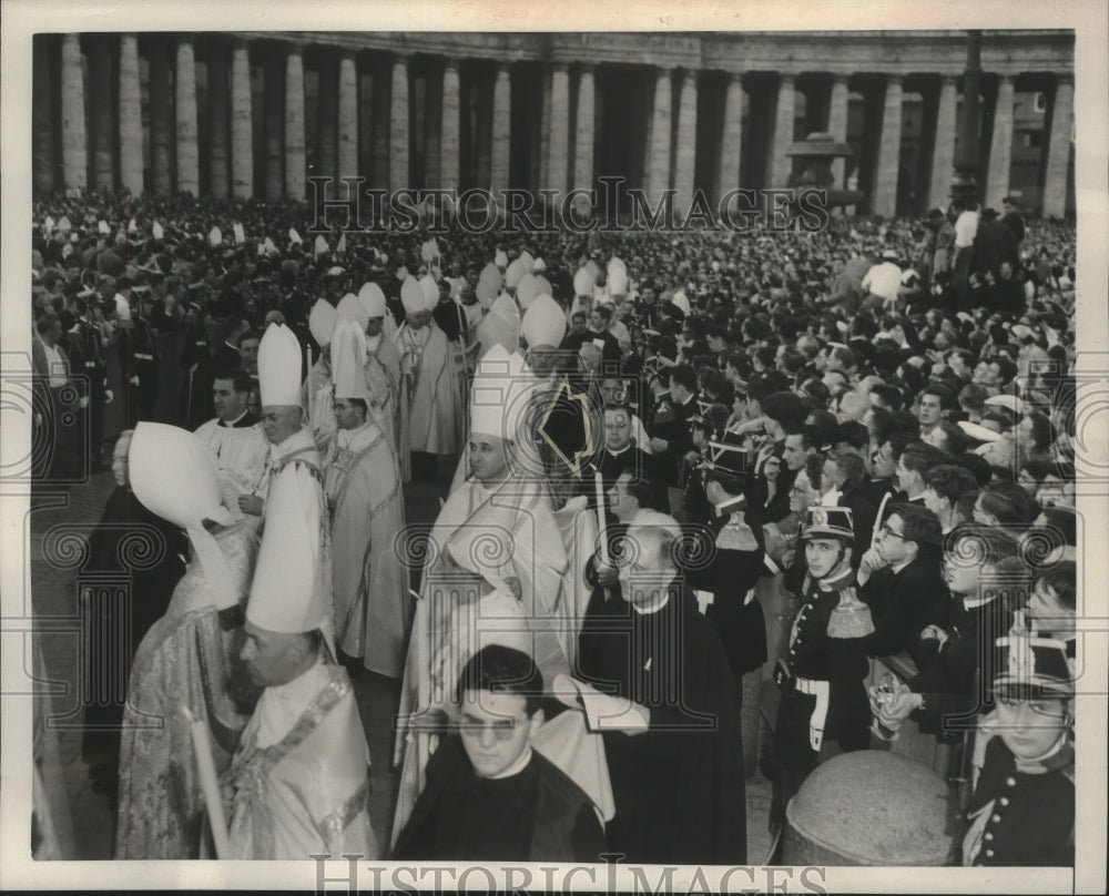 1958 Press Photo Canonization Of Pope Pius X In Vatican City, Italy- Historic Images