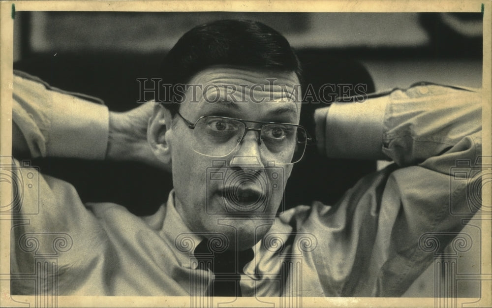 1988 Press Photo Bud Selig, president of Milwaukee Brewers - mjb97106- Historic Images