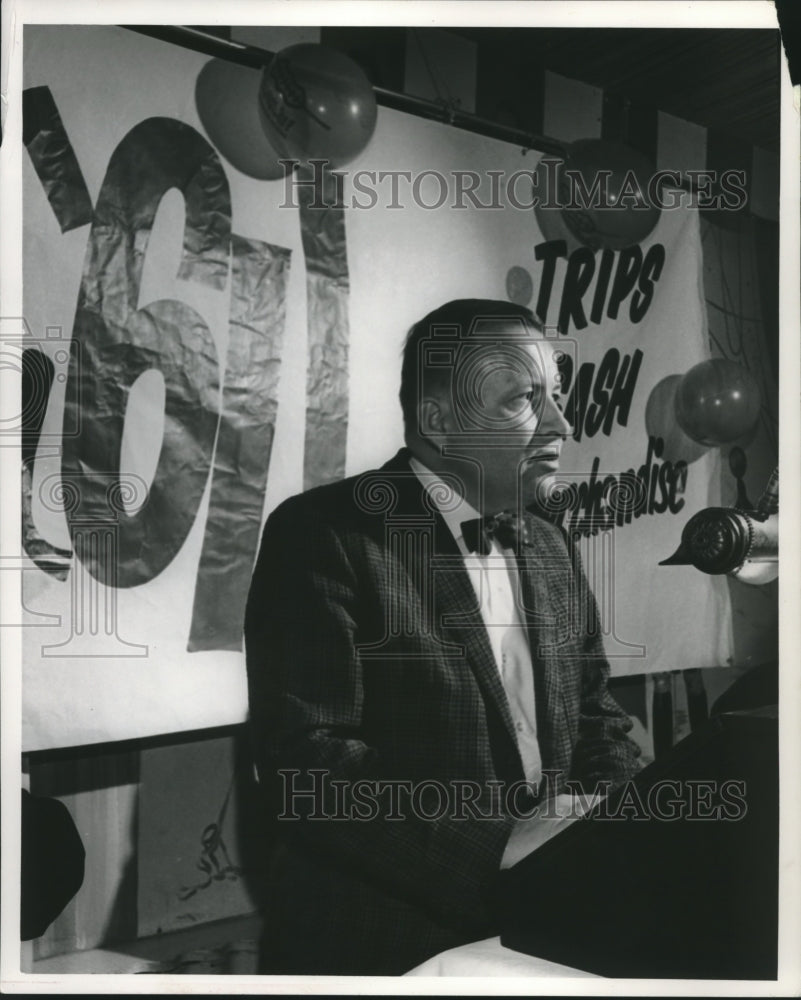 1961 Press Photo Wisconsin hotel, circulation dinner, Harry Sonneborn